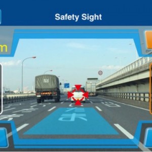 【無料】ドライブレコーダー搭載！安全運転をサポートしてくれる「Safety Sight」