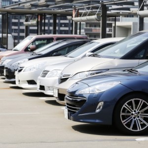 プリウスが4位！購入を検討している車ランキング​